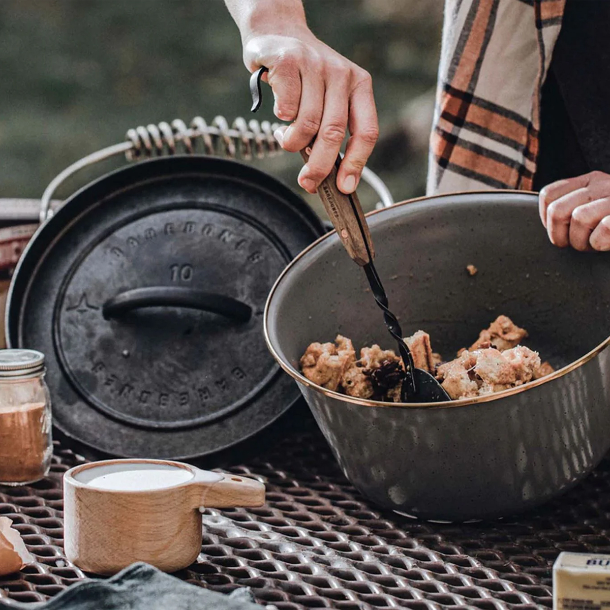 Barebones-misy-na-miesanie-sive-web